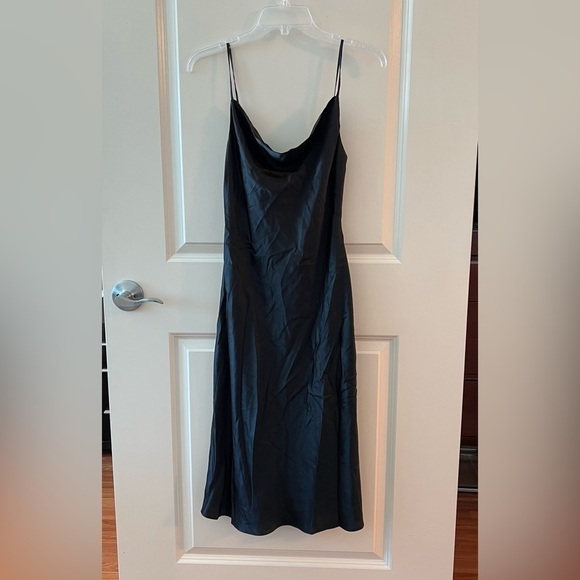 L'AGENCE NYLA COWL NECK MINI SLIP DRESS SILK CHARMEUSE - Picture 1 of 16